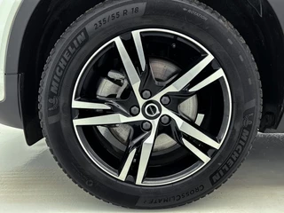 Volvo XC40 Volvo XC40 2.0 B4 Plus Dark | trekhaak | dodehoek | camera - afbeelding nr 14