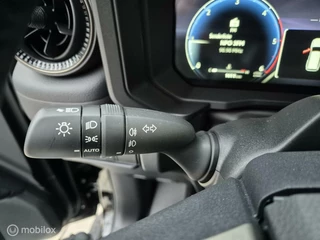 Toyota Land Cruiser Toyota Land Cruiser 2.8 D-4D Blind Van Professional met panorama dak - afbeelding nr 18