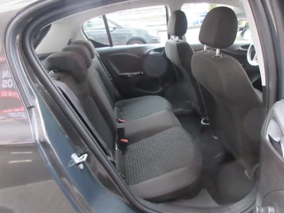 Opel Corsa Opel Corsa 1.4 Edition Automaat 5 Deurs Airco PDC - afbeelding nr 12