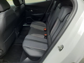 Peugeot 2008 Peugeot 2008 2008 1.2 PureTech 130 Allure Pack Automaat - afbeelding nr 12