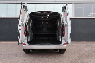 Ford Transit Custom Ford Transit Custom 320 2.0 TDCI L2H1 Limited TREKHAAK 170PK 2X SCHUIFDEUREN DIRECT LEVERBAAR - afbeelding nr 16