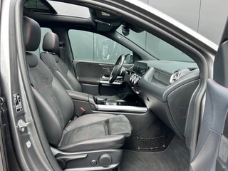 Mercedes-Benz B-Klasse Mercedes-Benz B-Klasse B 200 AMG Line P-dak LED Camera Sfeerlicht Distronic+ Widescreen - afbeelding nr 3
