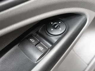 Ford Transit Connect Ford Transit Connect 1.5 L2 Trend Automaat Navi Airco Parkeersenoren Cruise Control Camera - afbeelding nr 35