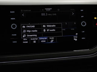 Volkswagen Polo Volkswagen Polo 1.0 TSI Move | Navigatie | App Connect / Android Auto / Apple Carplay | Climate Control | Parkeer sensoren | Lichtmetalen Velgen | Dab | Digitale Cockpit - afbeelding nr 23