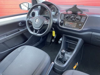 Volkswagen up! Volkswagen up! 1.0 BMT move up! CRUISE / CAMERA / PDC / DAB / AIRCO / MFS / COMPLETE AUTO! - afbeelding nr 4
