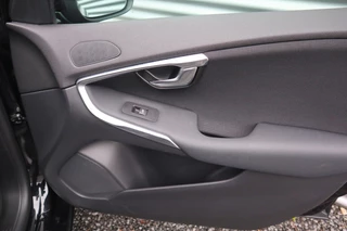 Volvo V40 Volvo V40 2.0 T2 Momentum | voll.dealer oh.| navi | stoelverw.| jaarbeurt - afbeelding nr 36
