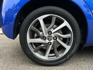 Toyota Yaris Toyota Yaris 1.5 Hybride // Premium uitvoering // - afbeelding nr 13