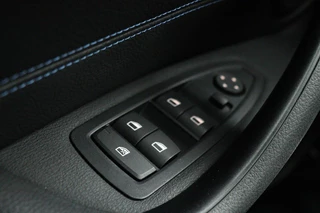 BMW X1 BMW X1 xDrive25e M Sport | Leder | Stoelverwarming | Full LED | Sportstoelen | Navigatie | Climate control | PDC | Cruise control | DAB - afbeelding nr 34