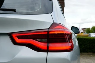 BMW X3 Rijklaarprijs-Garantie Panorama dak Leder Led Trekhaak 21 Inch 1e eigenaar - afbeelding nr 8