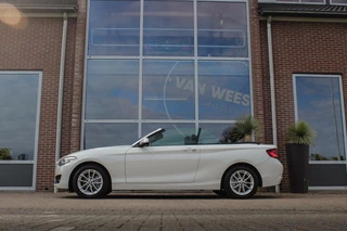 BMW 2 Serie ➡️ BMW 2-serie Cabrio 218i F23 Executive | 2e eigenaar | Origineel | Sportstoelen | Stoelverwarming | DAB | Harman-kardon | Stuurverwarming | PDC | Cruise control | Climate control | - afbeelding nr 5