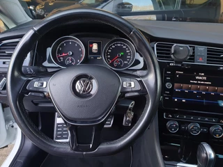 Volkswagen Golf Volkswagen Golf 1.5 TSI Highline Business R-Line - CARPLAY / ALCANTARA / FLIPPERS / P.SENSOREN V+A / STOELVERW. / DAB+ / FULL LED! - afbeelding nr 28