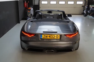 Jaguar F-Type Jaguar F-Type P300, 2.0T R-Dynamic like new (2019) - afbeelding nr 7