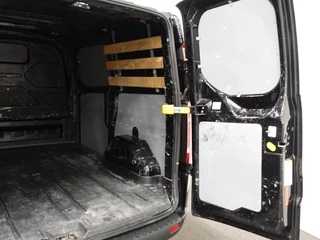 Ford Transit Custom Ford Transit Custom L1H1 Trend Navigatie Camera Cruise control Parkeersensoren Trekhaak Airco - afbeelding nr 39