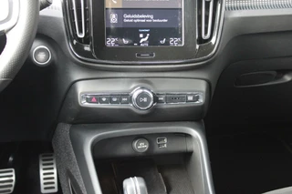 Volvo XC40 Volvo XC40 1.5 T5 Recharge R-Design - Semi elektrische trekhaak - Dealer onderhouden - Adaptieve cruise control incl. BLIS - Stoel en stuurwielverwarming - Harman Kardon - Sfeerverlichting - Standkachel met timer - - afbeelding nr 11