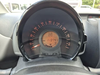 Peugeot 108 Peugeot 108 1.0 e-VTi Automaat, Carplay, LED, Airco, NAP! - afbeelding nr 31