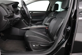 Renault Mégane Renault Mégane 1.2 TCe Bose | Trekhaak | Navigatie | Camera |  Half leder | Keyless | Dodehoek detectie | Massage | Cruise control | Climate control - afbeelding nr 4