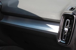Volvo XC40 Volvo XC40 T2 Essential | Parkeercamera | Stoelverwarming | Leder | Pilot Assist | BLIS | Keyless - afbeelding nr 33