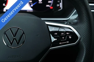 Volkswagen Tiguan Volkswagen Tiguan 1.5 TSI / 2x R-Line / Black Style / VC / HeadUP / H&K / Camera / LED / Trekhaak / 19