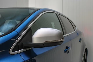 Volvo V40 Volvo V40 2.0 D3 Business Sport PANO| R DESIGN - afbeelding nr 69