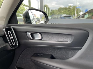Volvo XC40 Volvo XC40 1.5 T5 Recharge 262 pk Momentum Pro Panoramadak Camera Parkeersensoren Navigatie Led Koplampen Plug In Hybride NL Auto 1e Eigenaar Lage Kilometerstand - afbeelding nr 33