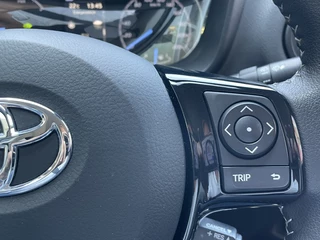 Toyota Yaris Toyota Yaris 1.5 Hybrid Dynamic | Cruise Control | Bluetooth | Elektr. Verst. - afbeelding nr 10