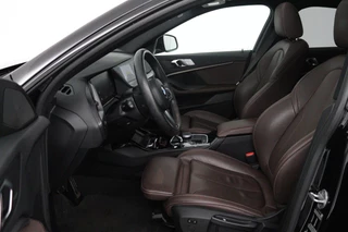 BMW 2 Serie BMW 2-serie Gran Coupé 218i Executive Edition (PANORAMADAK, ACHTERUITRIJCAMERA, PARKEERSENSOREN, STOELVERWARMING, AUTOMAAT) - afbeelding nr 10