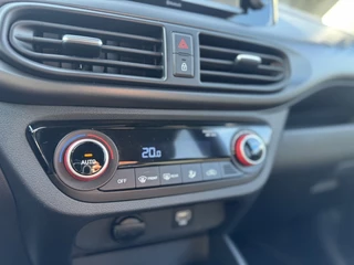 Hyundai i10 - afbeelding nr 12