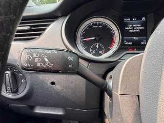 Škoda Octavia Škoda Octavia Combi 1.6 TDI Greentech Clever Edition Lichtmetalen velgen/Cruise Control/Parkeersensoren - afbeelding nr 20