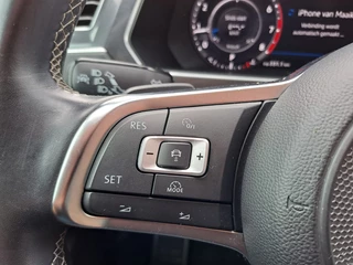 Volkswagen Tiguan Volkswagen Tiguan 2.0 TSI 4Motion Highline R-line | LED | Pano | Trekhaak | Leder | Elek. klep | Virtual | LMV 20