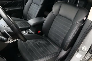 Mitsubishi Outlander Mitsubishi Outlander 2.4 PHEV Intense AWD Trekhaak AppleCarplay Leder/Alcantara Pdc Chroom Lmv 108000KM BJ2020 - afbeelding nr 11
