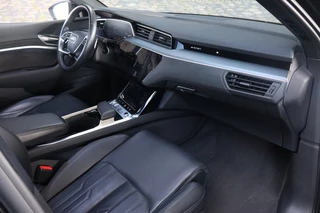 Audi e-tron Audi e-tron e-tron 55 q. adv. I Geen Import I Schuifdak I Stoelverwarming - afbeelding nr 17
