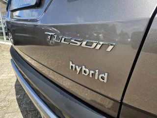 Hyundai Tucson Hybrid Hyundai Tucson 1.6 T-GDI HEV Premium | Full Hybrid 230 PK | Leder / 19