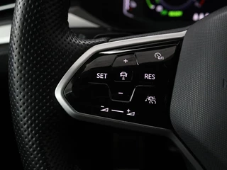 Volkswagen Arteon Volkswagen Arteon 1.4 TSI eHybrid R-Line Business+ | Panoramadak |  Trekhaak | Stoelverwarming | Matrix LED | Adaptive cruise | Leder/Alcantara | Carplay | Camera | Keyless - afbeelding nr 16