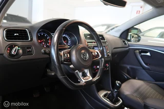 Volkswagen Polo Volkswagen Polo 1.2 TSI R-Line Carplay Navi 90 PK - afbeelding nr 21