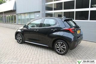 Toyota Yaris Toyota Yaris 1.5 Hybrid Dynamic 1e Eig. Led. Apple Carplay/Android Auto. Airco. LM Velgen. - afbeelding nr 3