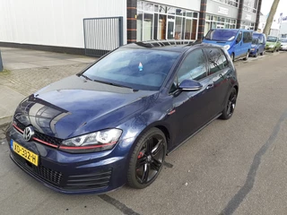 Volkswagen Golf - 224573032-0