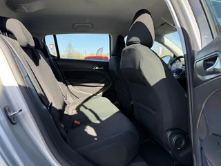 Peugeot 308 Peugeot 308 1.2 PureTech Active Navi,Clima,Cruise,PDC,Bluetooth,Elek ramen,LM velgen,110pk,N.A.P, APK tot 12-2025 - afbeelding nr 9