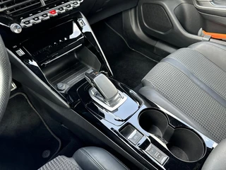 Peugeot e-2008 Peugeot e-2008 EV GT Pack 50kWh || Pano || 3 Fase || Keyless - afbeelding nr 23