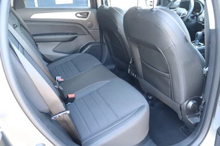 Renault Arkana Renault Arkana 1.6 E-Tech hybrid 145 techno - NL- Auto!! Camera I Dode hoek I Apple - afbeelding nr 34
