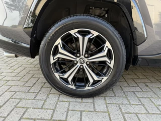 Toyota RAV4 Toyota RAV4 2.5 Plug-in Hybrid AWD Bi-Tone Plus Trekh.360 Camera - afbeelding nr 41