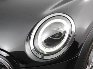 MINI Cooper Mini Mini 1.5 Cooper Essential Trim Climate control Navigatie Cruise control LED Parkeersensoren Apple carplay/ Android Auto Lichtmetalen velgen - afbeelding nr 25