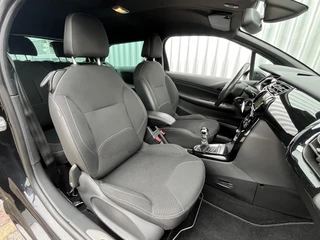 Citroën DS3 Citroën DS3 1.2 PureTech So Chic | Navigatie | Premium Audio | Climate Contr - afbeelding nr 15