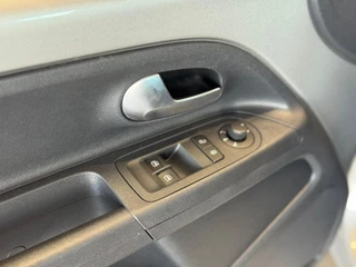 Volkswagen up! Volkswagen Up! 1.0 BMT high up!*75PK*Stuurwielbediening*LMV*Telefoonverbinding* - afbeelding nr 10
