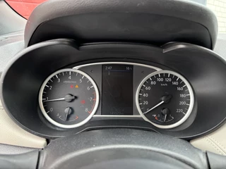 Nissan Micra Nissan Micra 1.0 IG-T Business Edition CAMERA / CARPLAY / KEYLESS / STOELVERW / NAVI / CLIMA / PDC / NL-AUTO - afbeelding nr 5