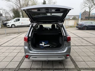 Mitsubishi Outlander Mitsubishi Outlander 2.4 PHEV Intense+ | Panorama | Apple Carplay | Trekhaak | - afbeelding nr 18