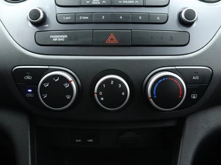 Hyundai i10 Hyundai i10 1.0i Comfort | Cruise control | Airco | Bluetooth - afbeelding nr 31