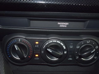 Mazda 2 - afbeelding nr 19