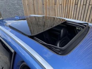 Volvo V90 Volvo V90 2.0 D3 R-Design Automaat | Panoramadak | Volleer | Camera met rondomzicht | Bowers&Wilkins | Adaptieve cruise control | Head-up Display | Apple CarPlay | LED | Parkeersensoren voor en achter - afbeelding nr 44