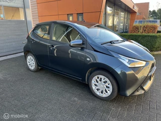 Toyota Aygo Toyota Aygo 1.0 VVT-i x-joy camera! Geen airco!!! automaat - afbeelding nr 4