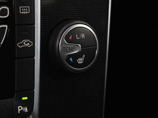 Volvo V40 Volvo V40 2.0 T2 Nordic+ | Stoelverwarming | Trekhaak |  Standkachel | Navigatie | Full LED | Verwarmde voorruit | Bluetooth | Climate control - afbeelding nr 14